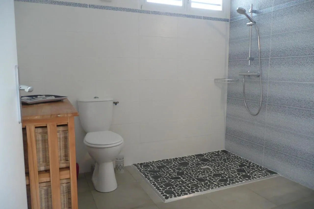 Ferienhaus Douceurs Caraibes, Gite Papaye. Bouillante